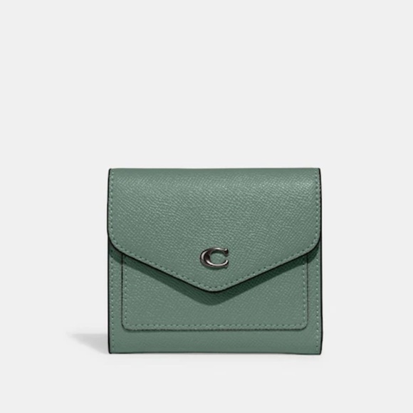 Coach Handbags - Coach Wyn Small Mint Wallet
